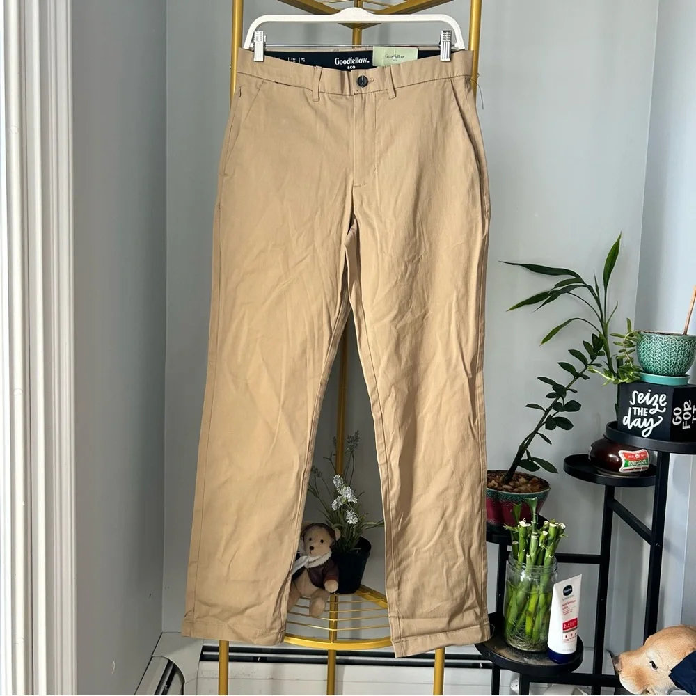 Goodfellow & Co Men's slim tech chino wrinkle resistant in tan brown size 30x32